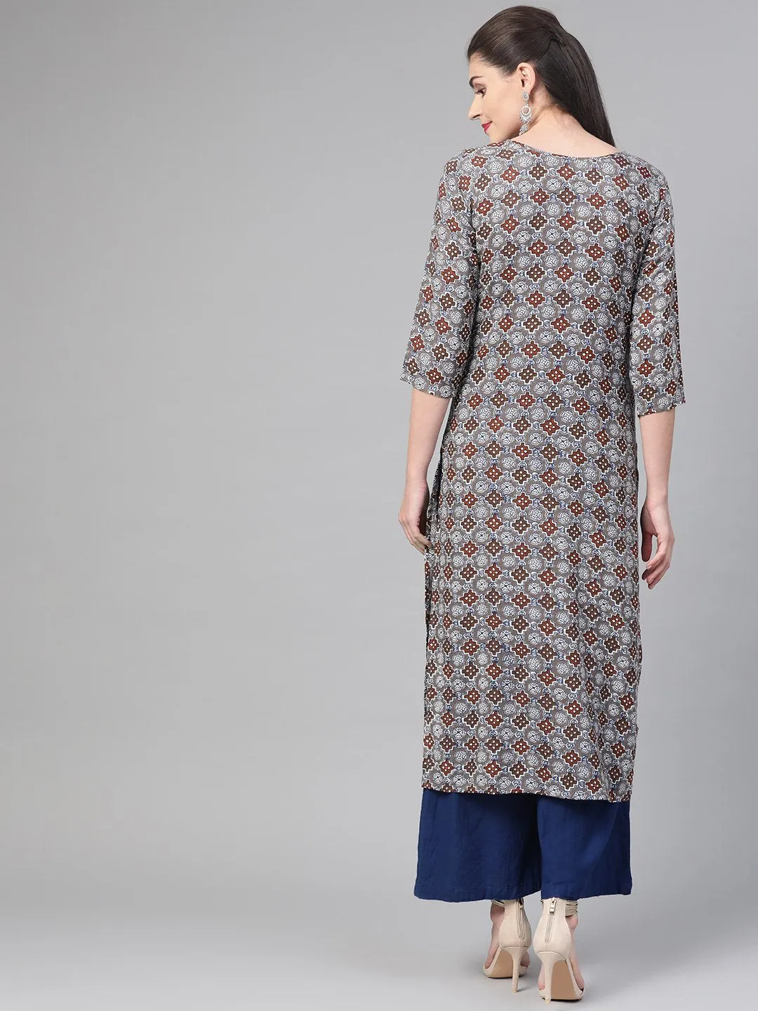 Adults-Women Grey & Maroon Cotton Straight Geometric Printed Kurta