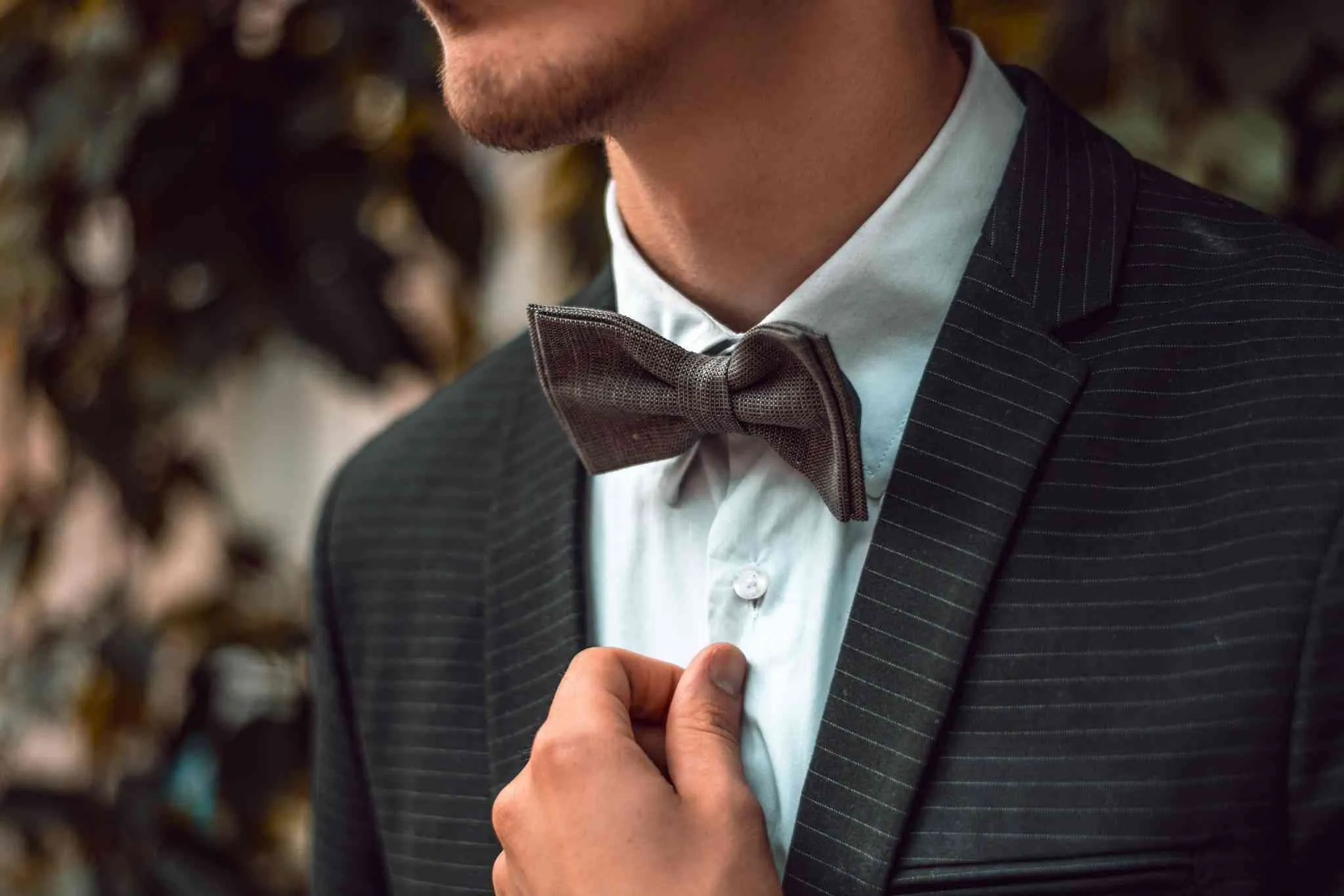 Elevate Your Style with Our Sophisticated Dusty Rose Bow Tie for Men - Perfect for Weddings and Special Occasions