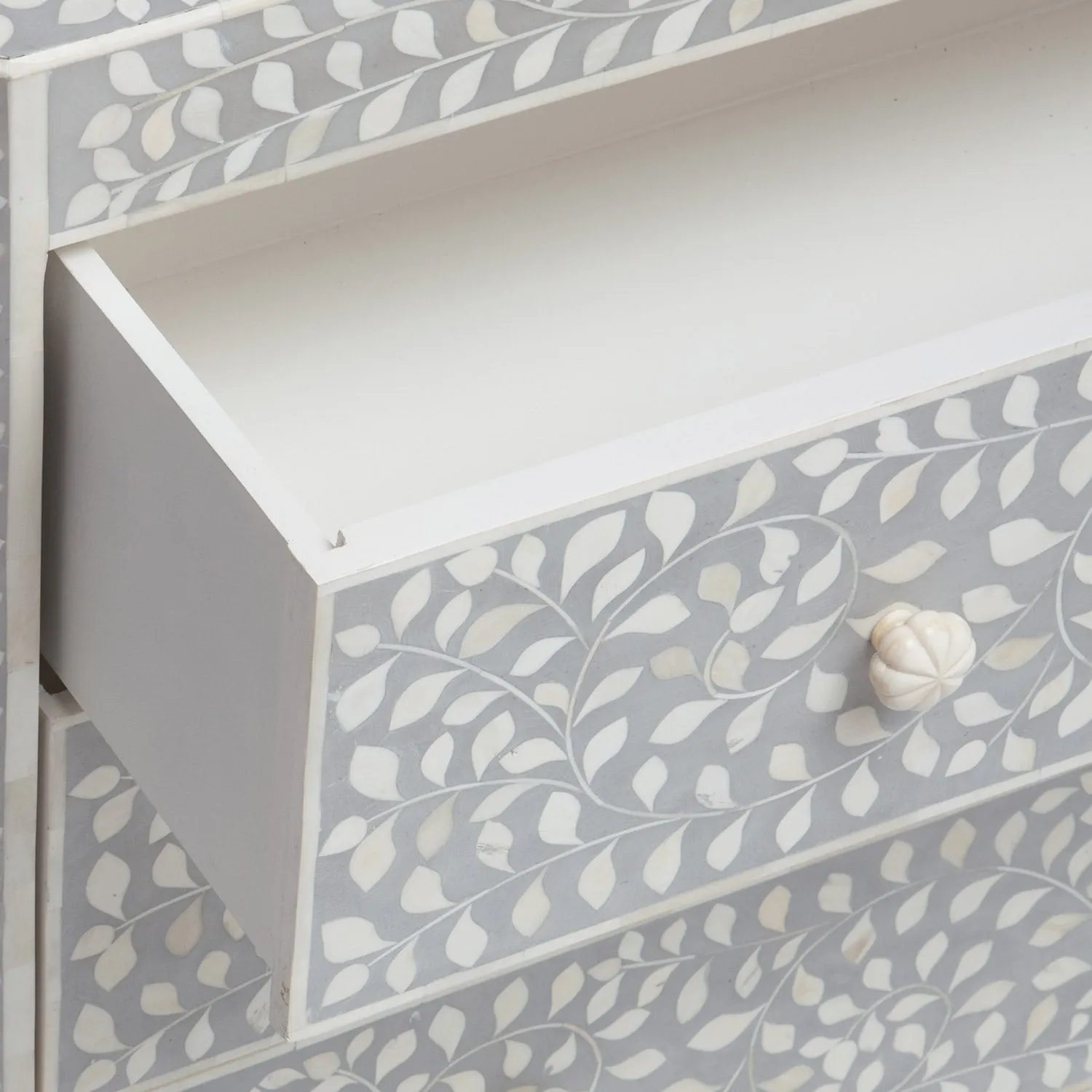 Luxor Natural Bone Gray Dresser