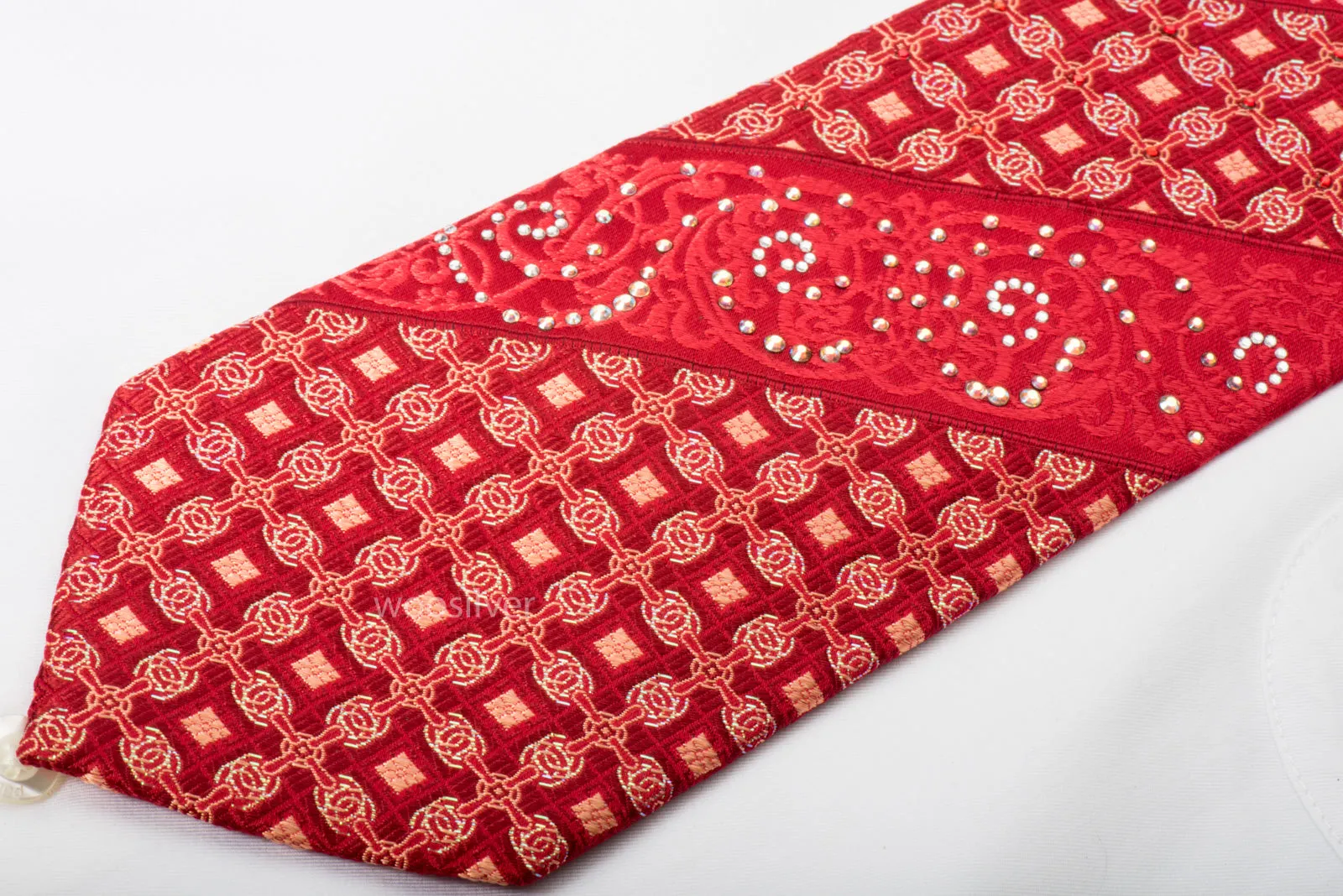Roberta di Camerino Rhinestone Silk Necktie Trellis Filigree On Red With Silver Sparkles