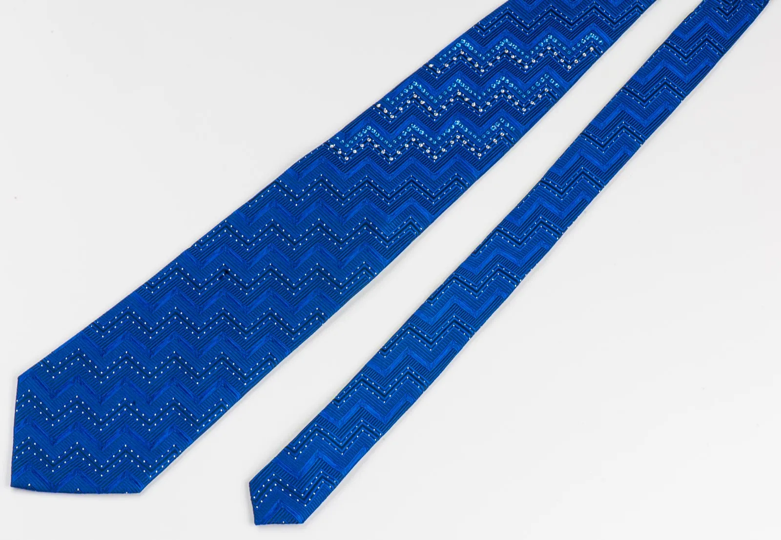 Roberta Di Camerino Silk Necktie Woven Chevron Design On Blue With Rhinestones